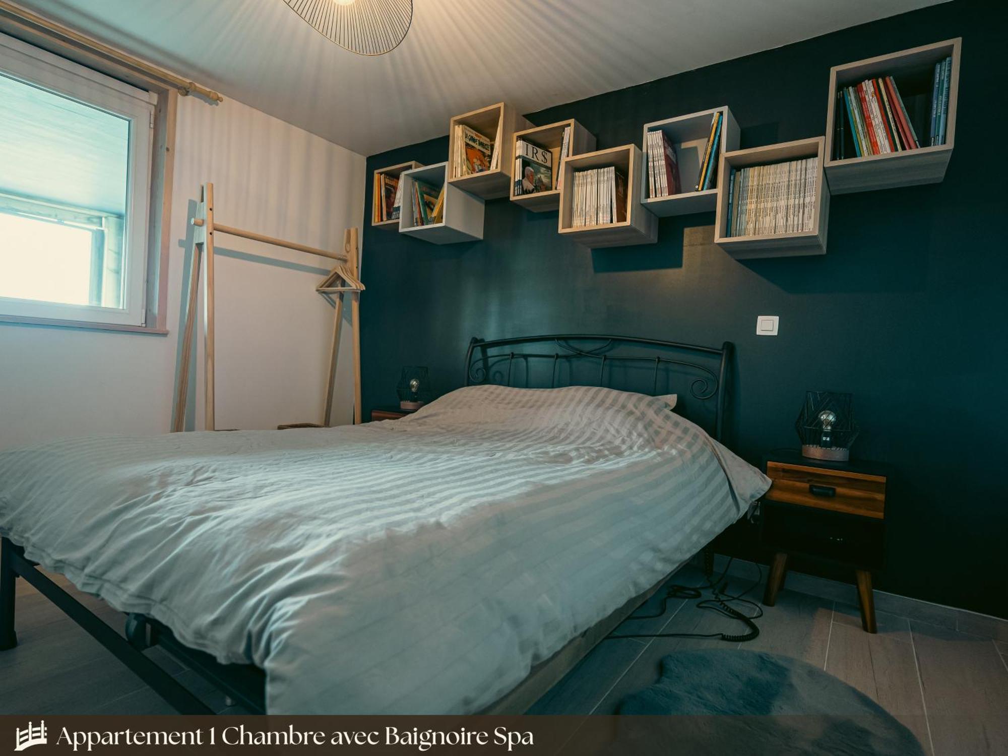Les Appartements Du Pont Alsort Froid-Chapelle Exteriör bild